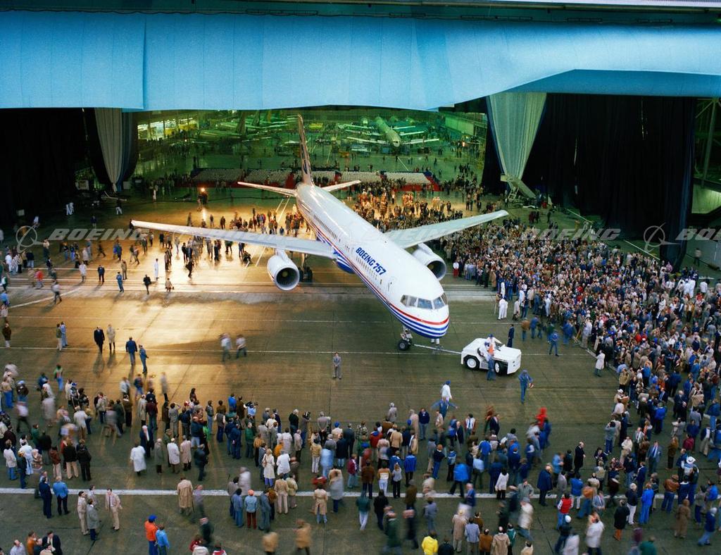 Boeing Images - 757 Rollout