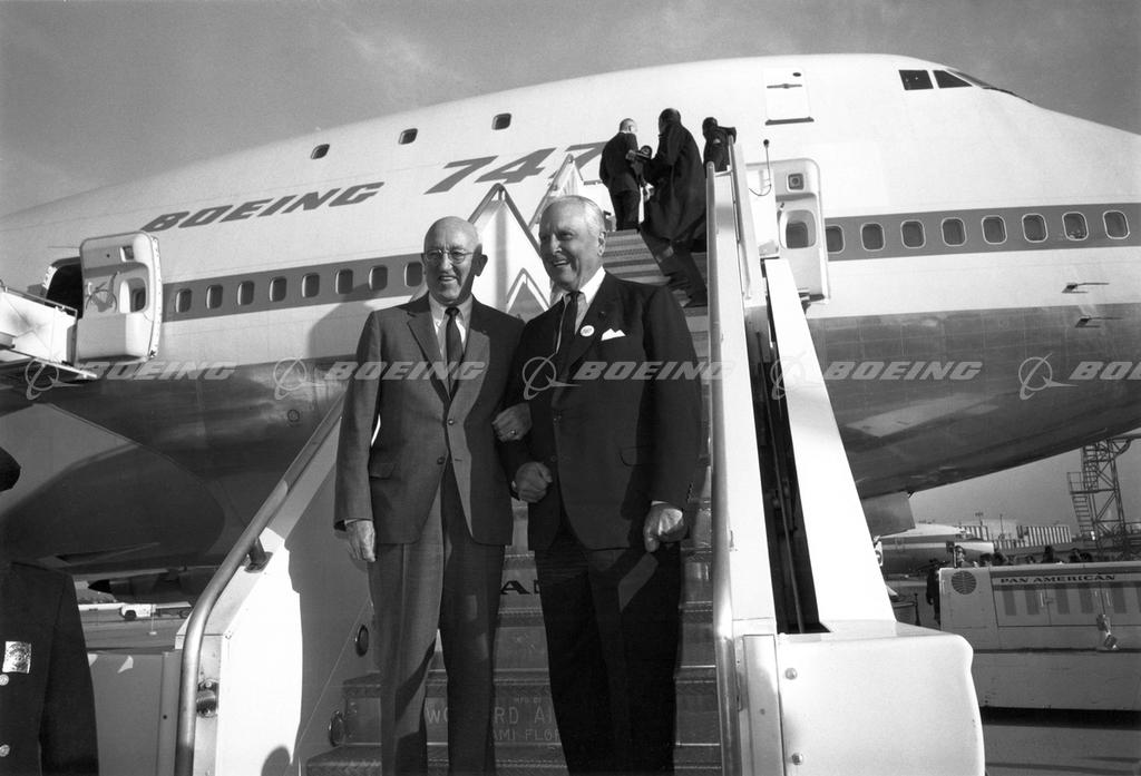 "PAN AM" CANDIDS 