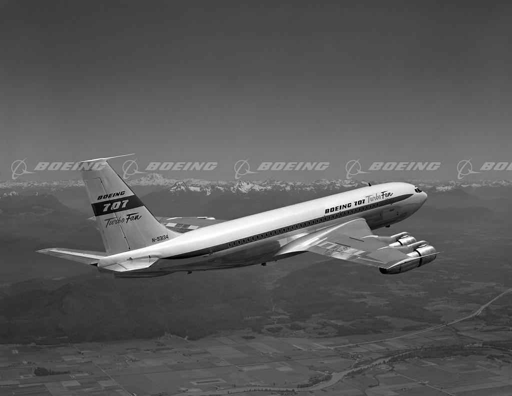 Boeing Images - Boeing 707-120B in Flight