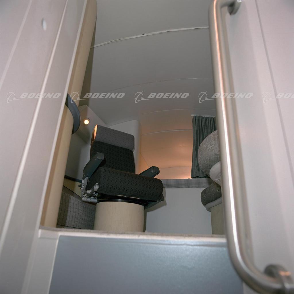 Boeing Images - 777 Overhead Pilot's Rest Compartment Mock-Up