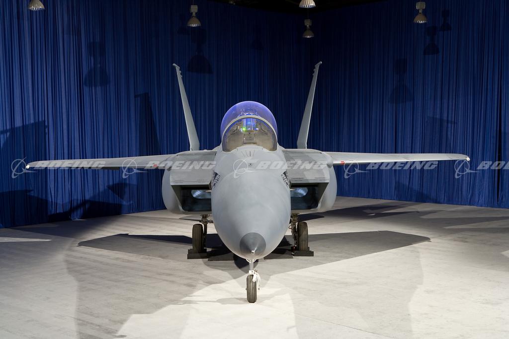 Boeing Images F 15se Silent Eagle Rollout In St Louis 