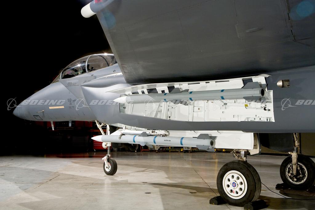 Boeing Images F15SE Silent Eagle with AIM120 Missiles