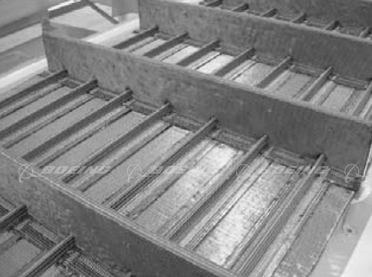 Boeing Images - Frames and Stringers