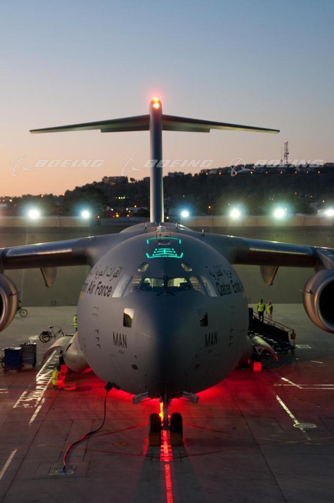 Boeing Images - Final Boeing C-17 Globemaster III at Long Beach ...